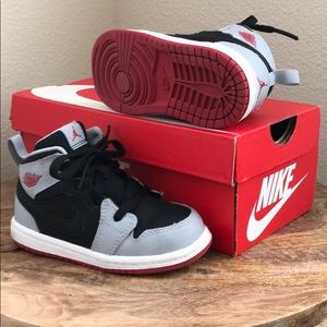 Toddler Air Jordan high tops